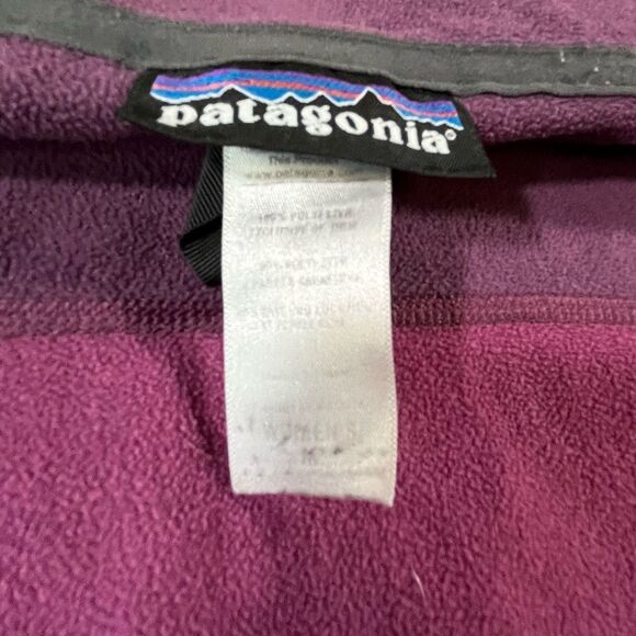 Patagonia Womens Full Zip Fleece Emmilen Purple Sweater Size Medium - Picture 2 of 4